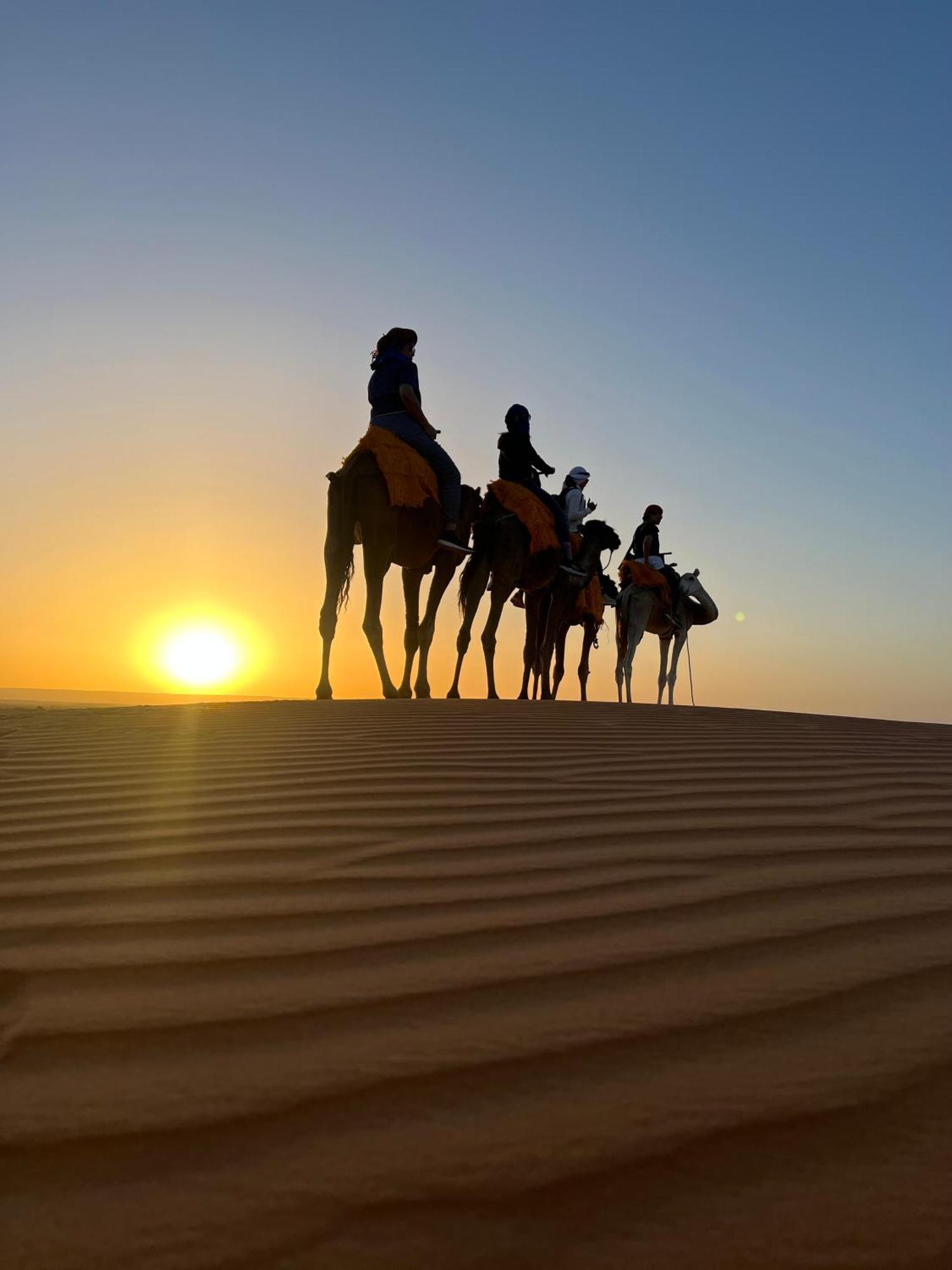Pueblo Touareg - Private Tents Мерцуга Екстериор снимка